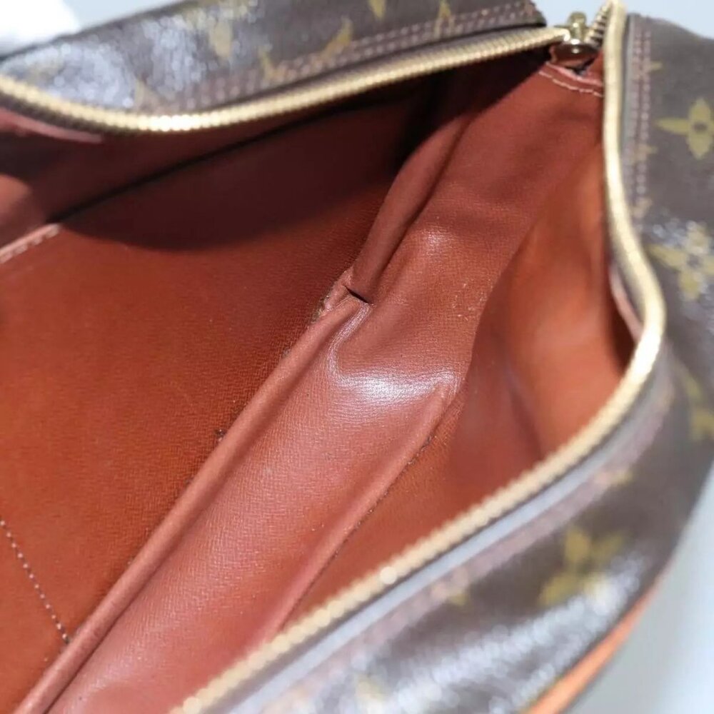 LOUIS VUITTON Monogram Compiegne 28 Clutch Bag - Picture 12 of 16